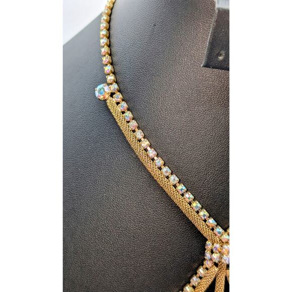 Vintage Aurora Borealis Rhinestone Gold Tone Mesh Tassel 15" Necklace - Picture 3 of 7